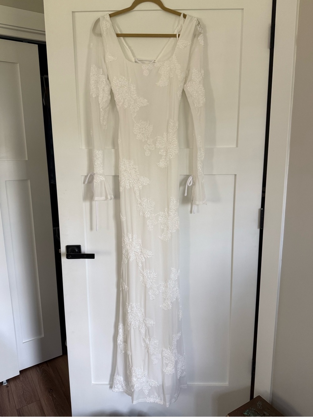 Elegant White Floral Maxi Dress - Long, Mesh Sleeve, Bridal